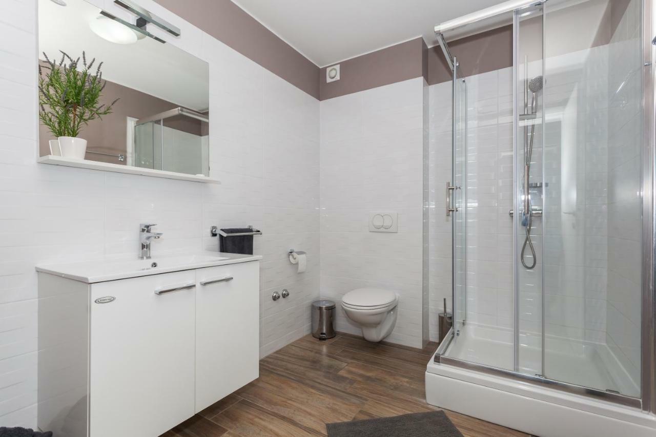 Apartmani Pocco Locco Biograd Na Moru Zewnętrze zdjęcie