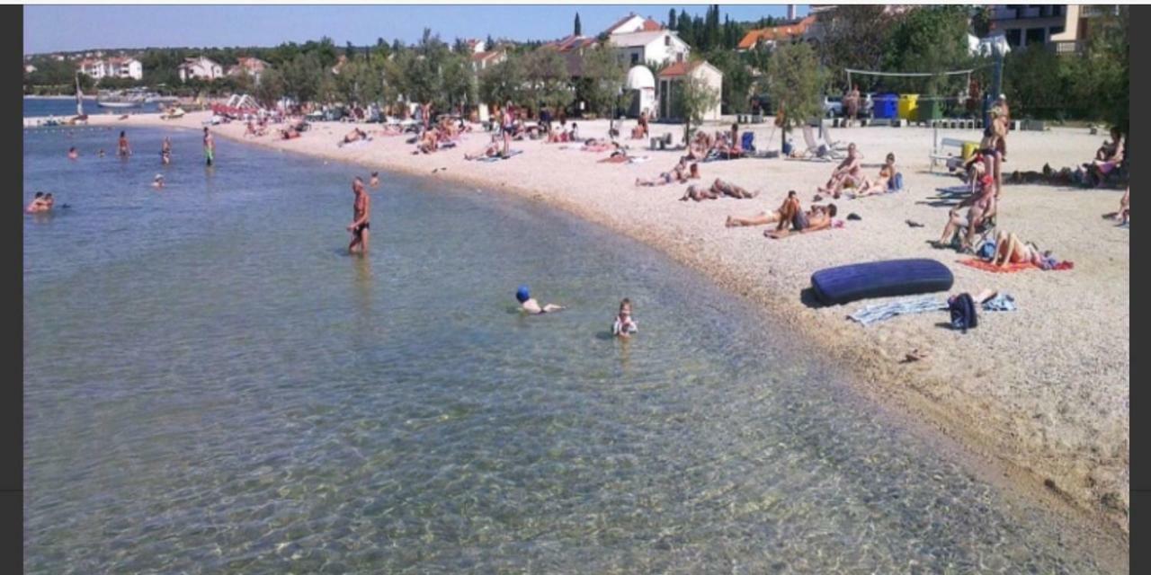 Apartmani Pocco Locco Biograd Na Moru Zewnętrze zdjęcie